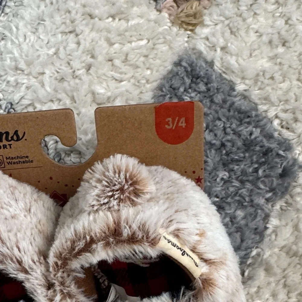 Dearfoams Fuzzy Tan Bear Face Slippers
